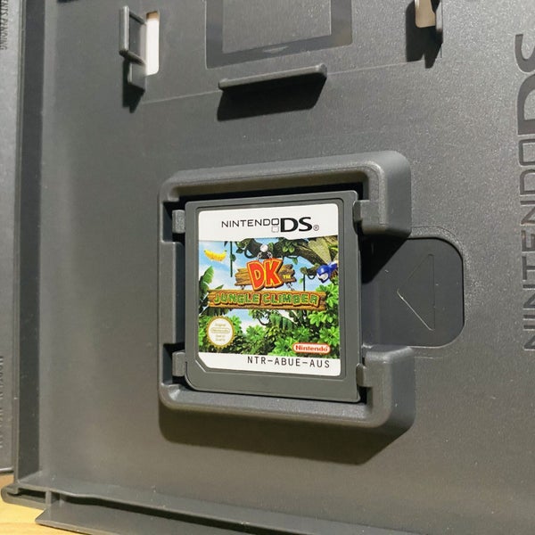 Donkey Kong Jungle Climber - Nintendo DS Carousel 3