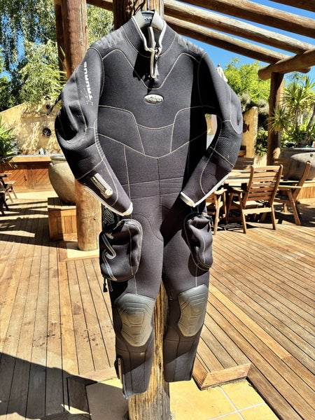 Military Combat - Technical semi dry, wetsuit. 100% Waterproof, Sweden New $1900 Carousel 2