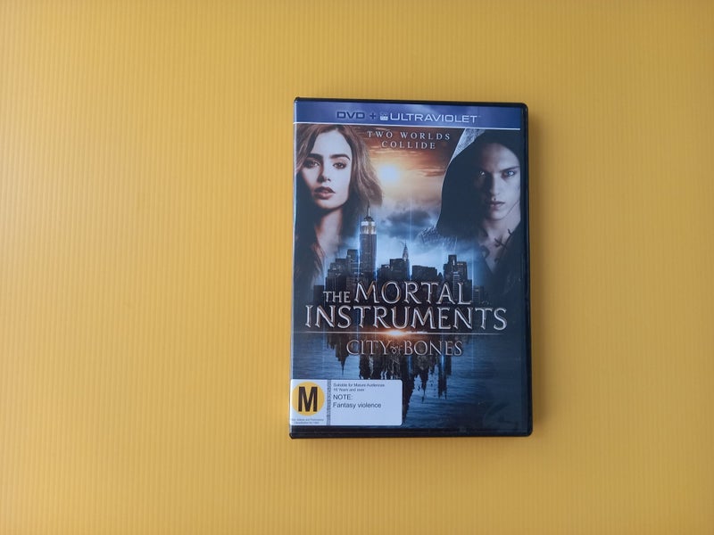 The Mortal Instruments : City Of Bones Carousel 1