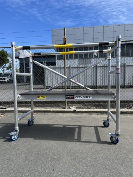 new Aluminium Folding Mobile Scaffold 1.9m Carousel 1
