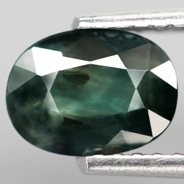 1.04Ct. Normal Heated Gemstone Sapphire Greenish Blue Oval. Carousel 2