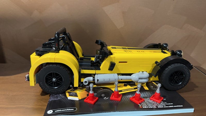 Lego 21307 Ideas ~ Caterham Seven 620R *Complete* Carousel 1