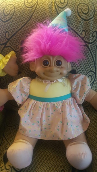 Extra Large Russ BirthdayTroll Doll. Carousel 2
