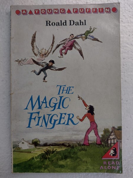 The Magic Finger; George's Marvellous Medicine, by Roald Dahl *Puffin* Carousel 2