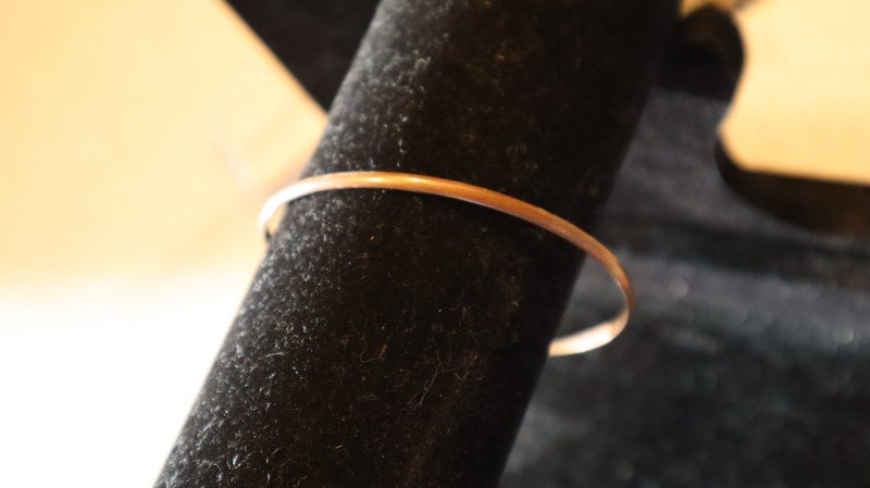 $20 NR Vintage Copper Bangle aprox 5.64 gms Carousel 1