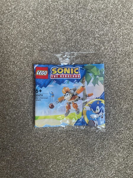 LEGO Sonic the Hedgehog - 30676 - Kiki’s Coconut Attack Poly Bag - Afterpay Carousel 1