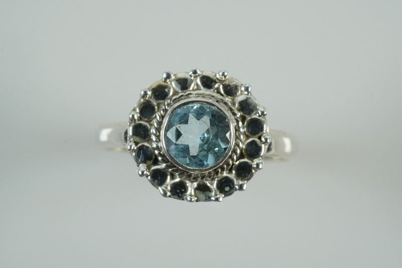 PRETTY BLUE TOPAZ RING STAMPED 925 Carousel 1