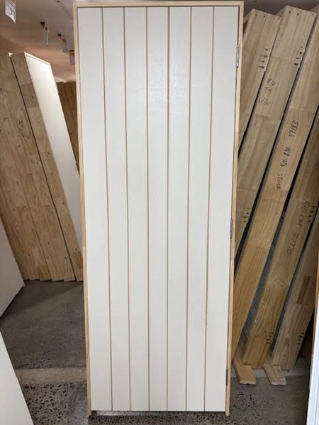 AVON V GROOVE HOLLOW CORE INTERIOR HOLLOW CORE PREHUNG DOOR 1980 X 710 Carousel 1