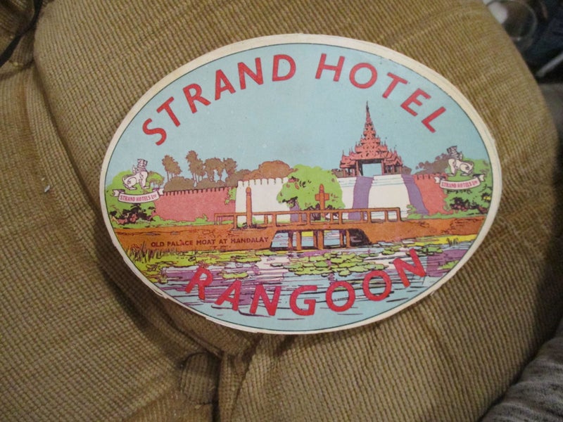 Strand Hotel Rangon Label Carousel 1