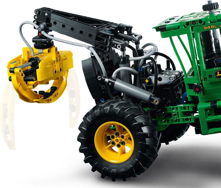 LEGO Technic 42157 John Deere 948L-II Skidder Carousel 7