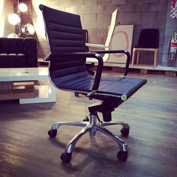 Leather Office Chair (white/black) Carousel 4