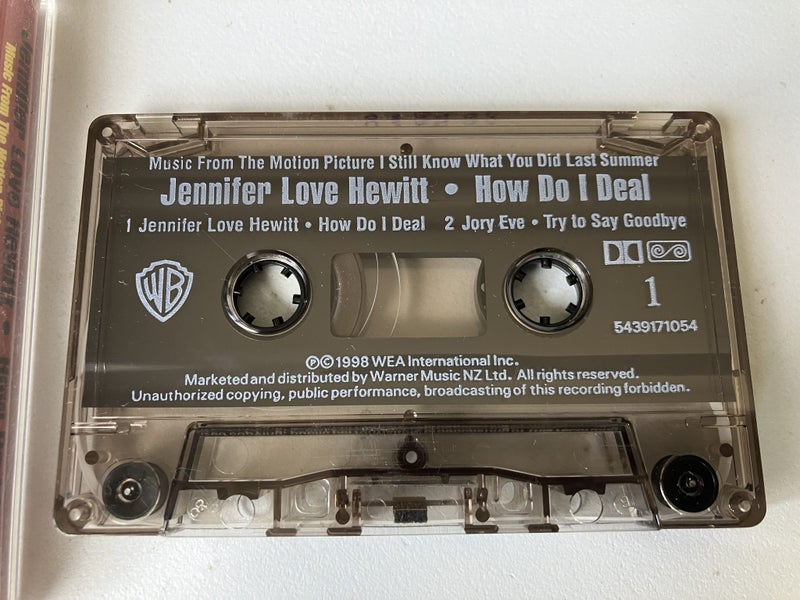 Jennifer Love Hewitt - How Do I Deal Cassette Single Carousel 3