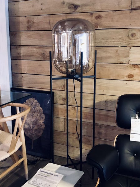 Oda Floor Lamp Carousel 1