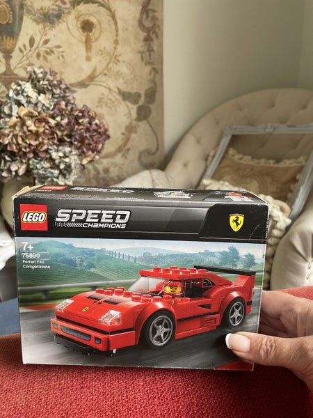 Lego Ferrari F40 - New Carousel 1