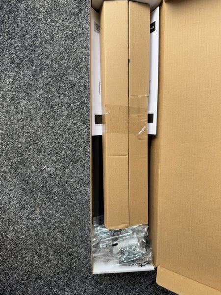 Brateck Lumi LP10-24F 32-55 Fixed Wall Mount Bracket for LCD/LED Max 50KG Carousel 4