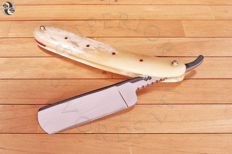 STRAIGHT RAZOR - Stainless Steel - Grenadier Carousel 1