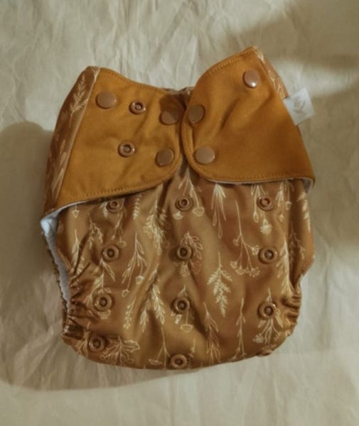 Reusable nappy cloths cup reusable breast pads etc Carousel 2