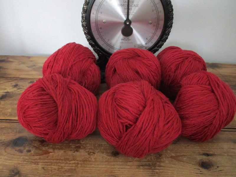 M # PURE WOOL THICK 8 PLY " Claret" 710 Grams Bulk Lot Carousel 2
