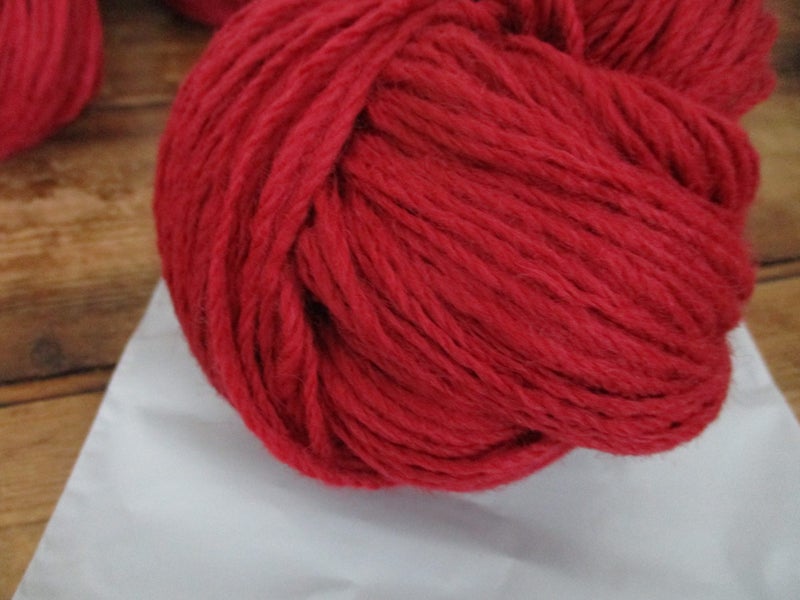 M # PURE WOOL THICK 8 PLY " Claret" 710 Grams Bulk Lot Carousel 3