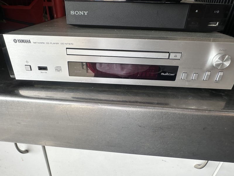 music caster steamer CD player Carousel 1
