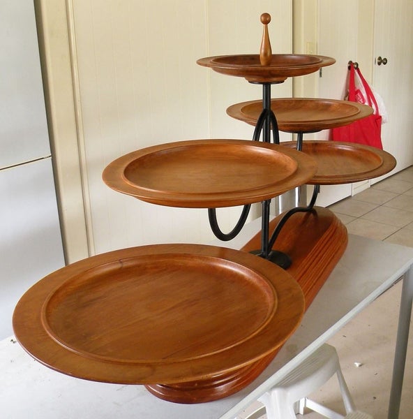 Rimu Display stand platters Carousel 3