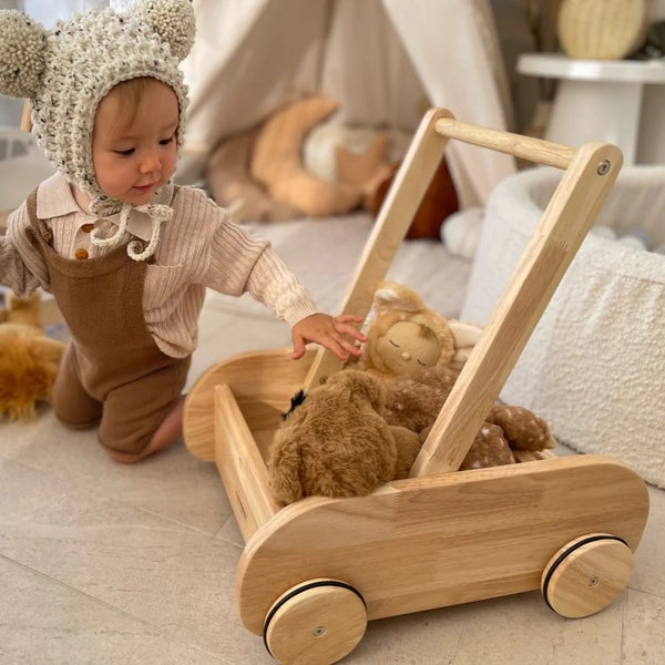 My Duckling Wooden Adjustable Speed Control Baby Walker Carousel 1