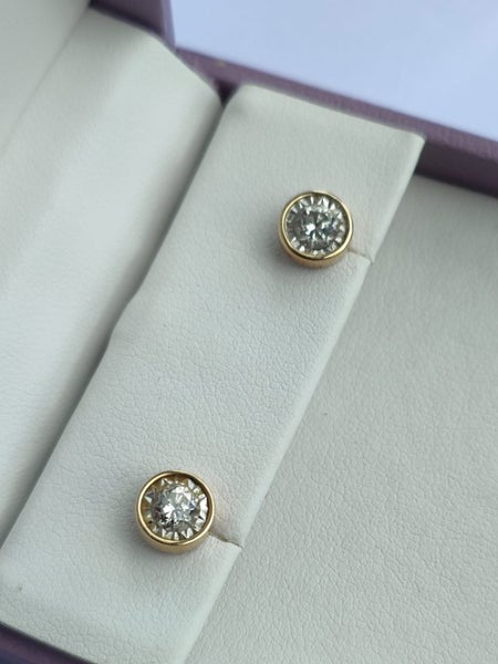 10ct diamond studs Carousel 1