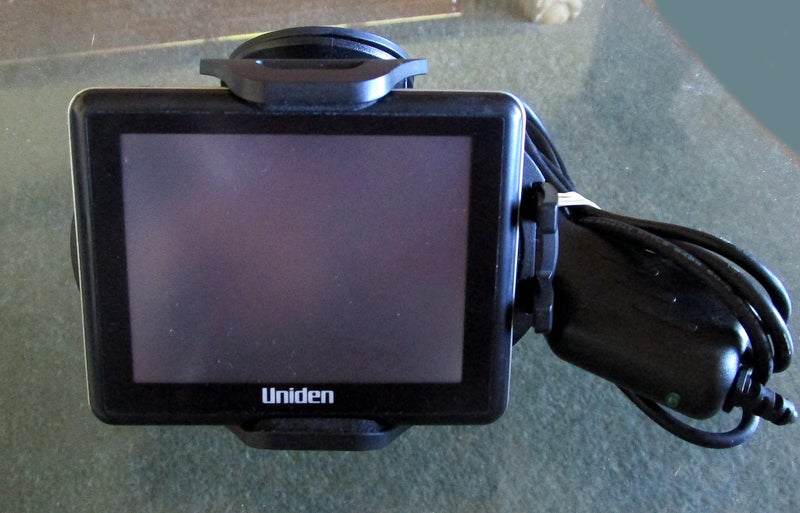 *** GREAT LITTLE UNIDEN IGO35 GPS *** Carousel 1