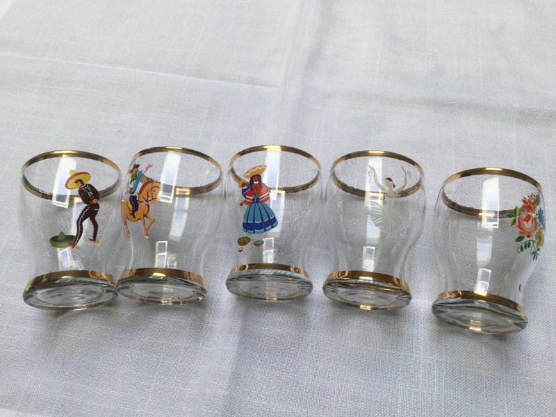 Shot glasses retro Carousel 2