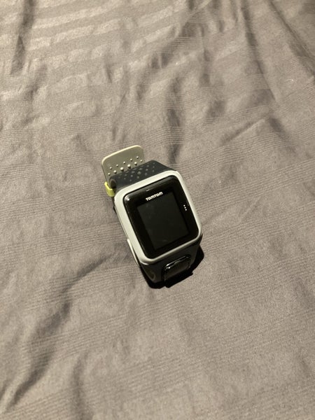Tomtom Runner Gps Watch 8RS00 Carousel 1