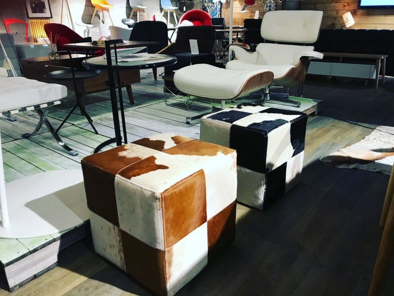 Cowhide ottoman Carousel 1