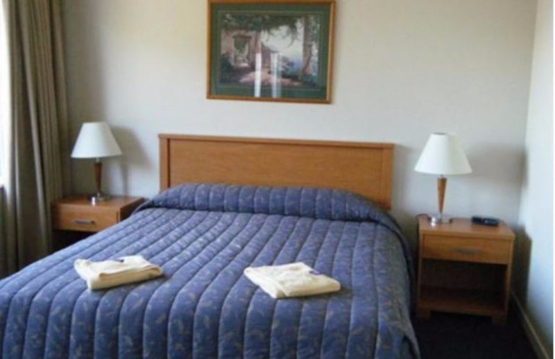 QUEENSTOWN WINTER FESTIVAL 2025 ACCOMMODATION 7 NIGHTS Carousel 5