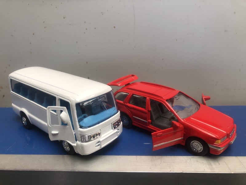 Toy Bus and Toy BMW Friction Drive x 4 Carousel 2