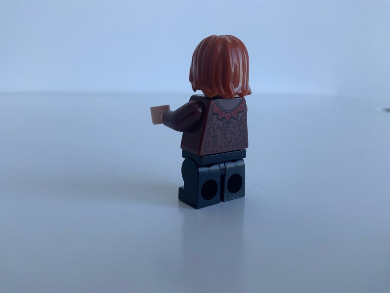 Lego Minifigure - Advent Calendar 2020, Harry Potter (Day 10) - Ron Weasley Carousel 4