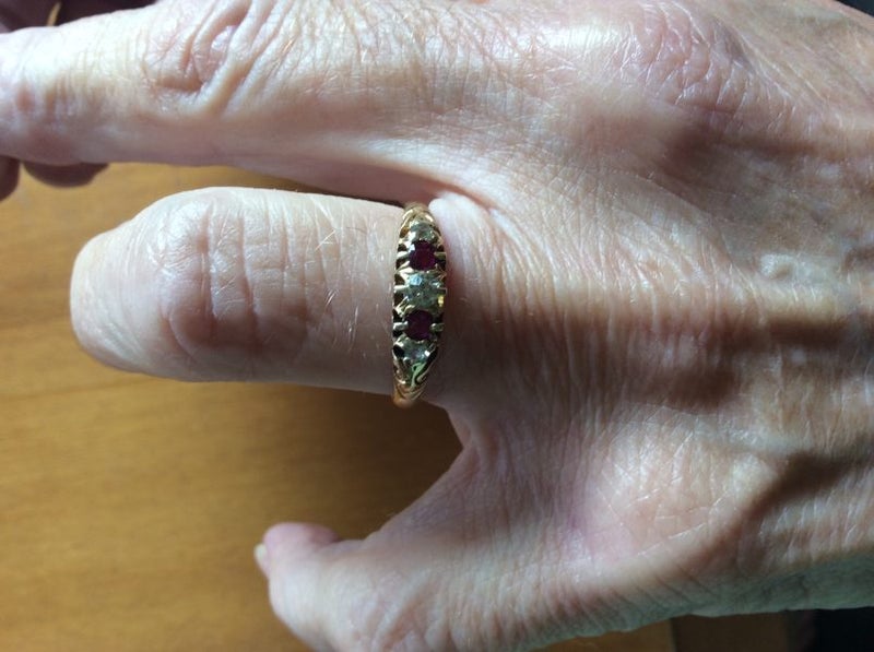 Ruby and Diamond Vintage ring Carousel 2