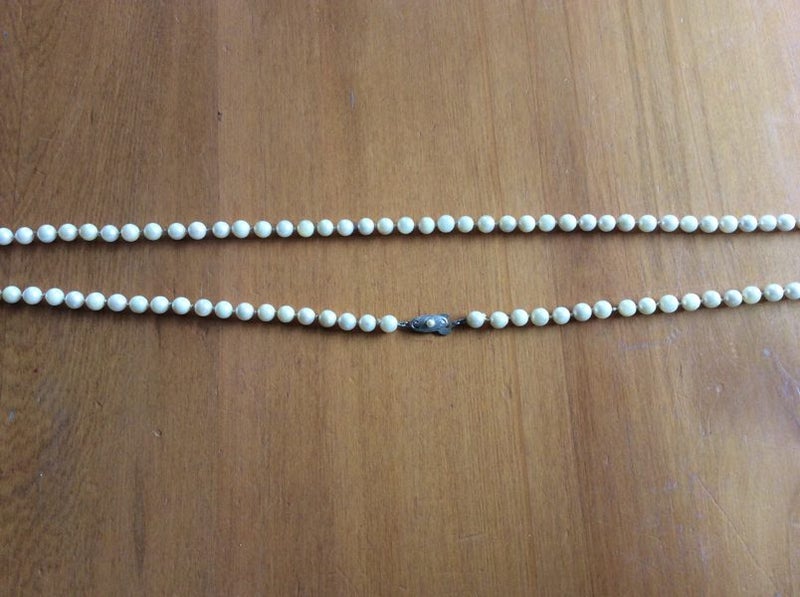 Cultured Pearl Necklace Carousel 1