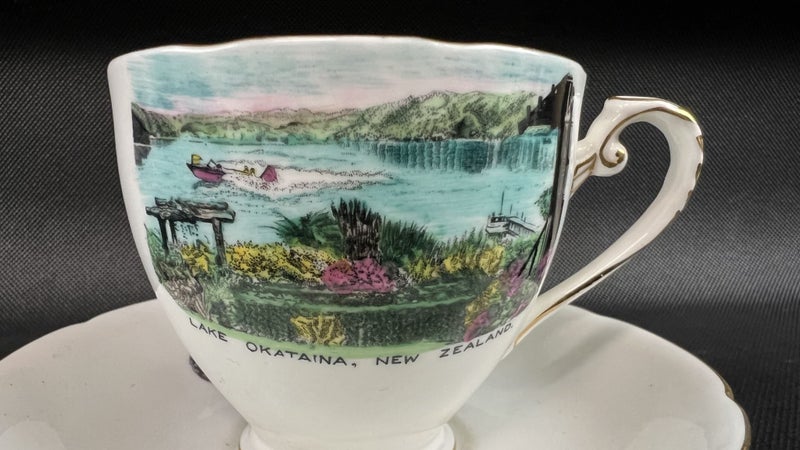 Vintage "Lake Okataina, New Zealand" Grafton China Cup & Saucer Set - Lot Q836 Carousel 2