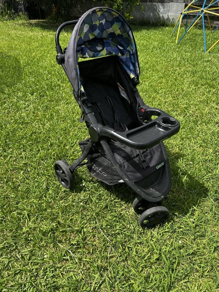 Cosco Pushchair + car seat / capsule + base Carousel 2