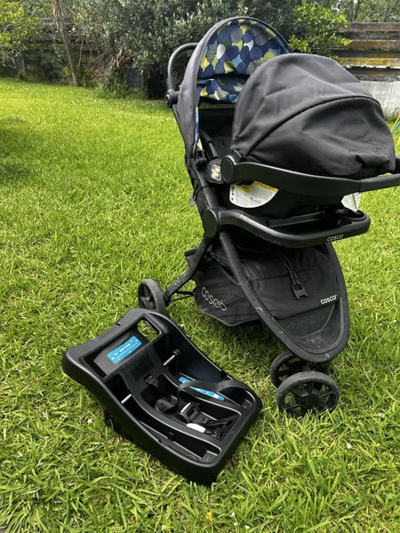 Cosco Pushchair + car seat / capsule + base Carousel 1