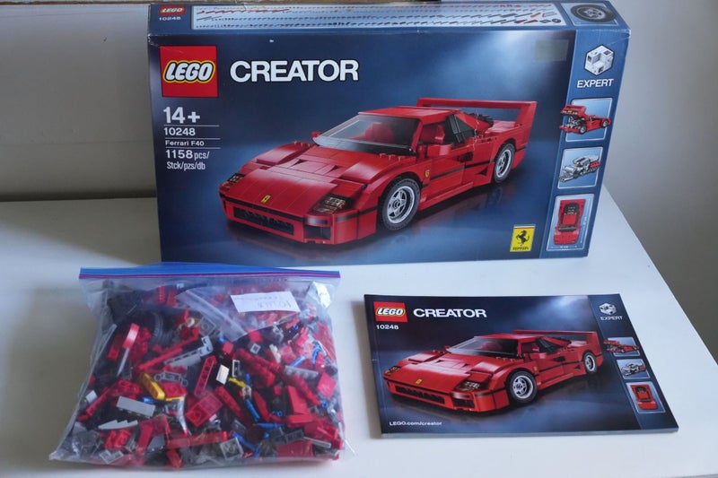 Lego Hard to Find Creator 10248 Ferrari F40 1148 pieces - boxed Carousel 1