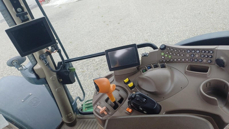 2012 John Deere 6210R Carousel 7