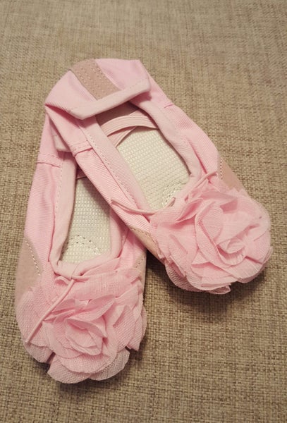 $1 RES- New Gorgeous Split Sole Ballet Shoes with flowers Carousel 1