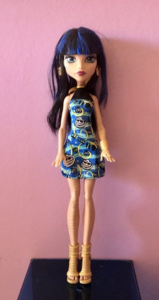 Monster High Cleo de Nile Carousel 1