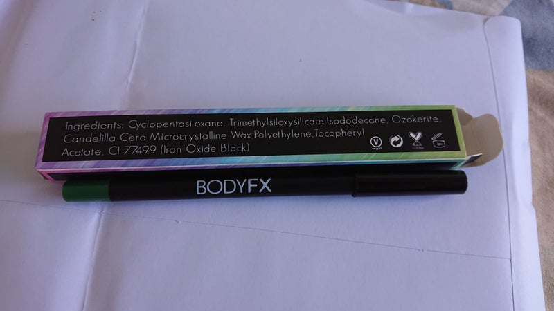 Body FX horror palette and green gel liner, and brush NEW Carousel 3