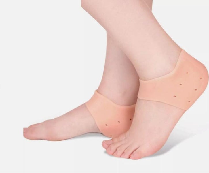 2Pairs --Foot Heel Gel Protector Painless Anti-Cracking Carousel 1