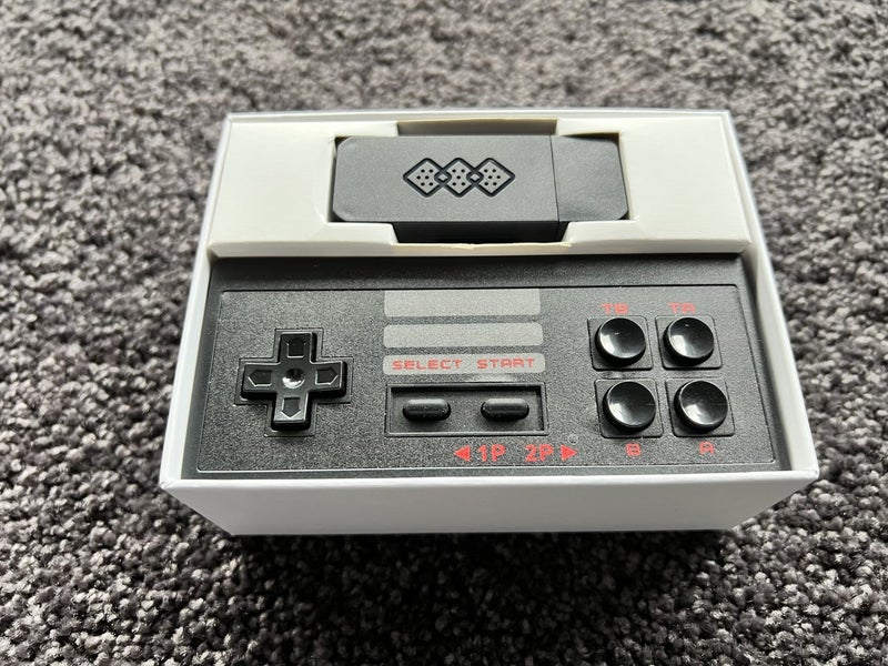 Built-In 620 Games TV Game Console Retro Classic Handheld Gaming Player Carousel 8