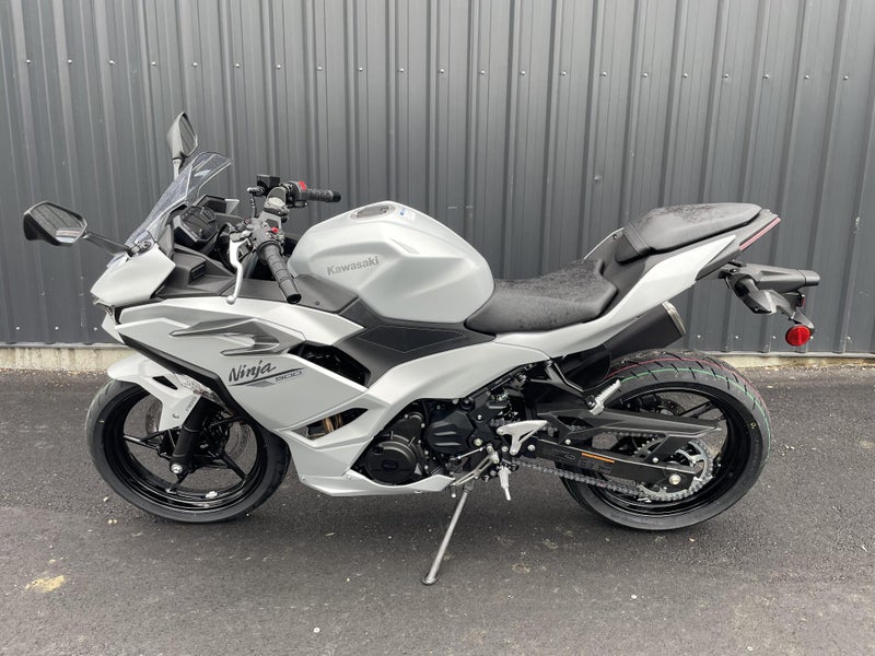 2025 Kawasaki Ninja 500 - IN STORE NOW62866857393665114