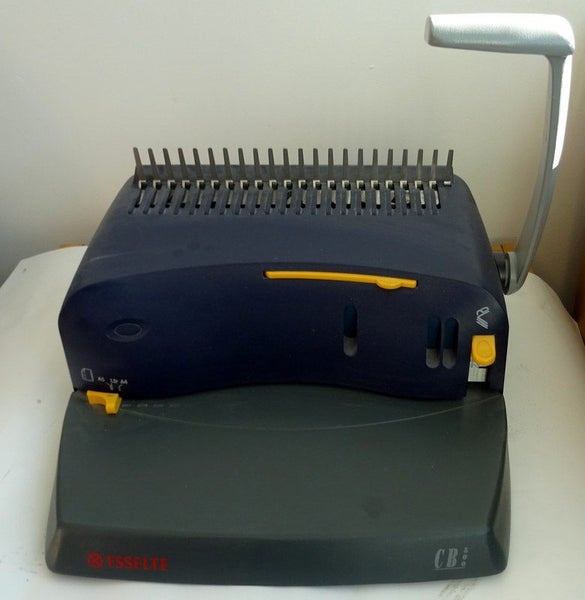 Preloved Esselte CB 500 Comb Binder Carousel 1