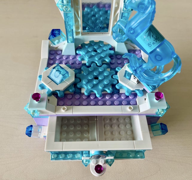 LEGO DISNEY FROZEN - Elsa's Jewelry Box Creation 41168 Carousel 2