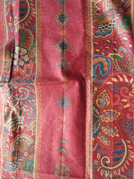 90cm furnishing fabric floral print x 70cm wide Carousel 2